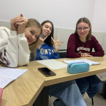 Працюємо оффлайн та навчаємо майбутнє України!